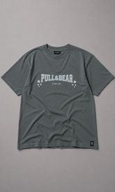 Pull&Bear 1991 T-Shirt back view on model