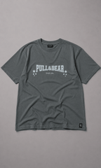 Pull&Bear 1991 T-Shirt back view on model