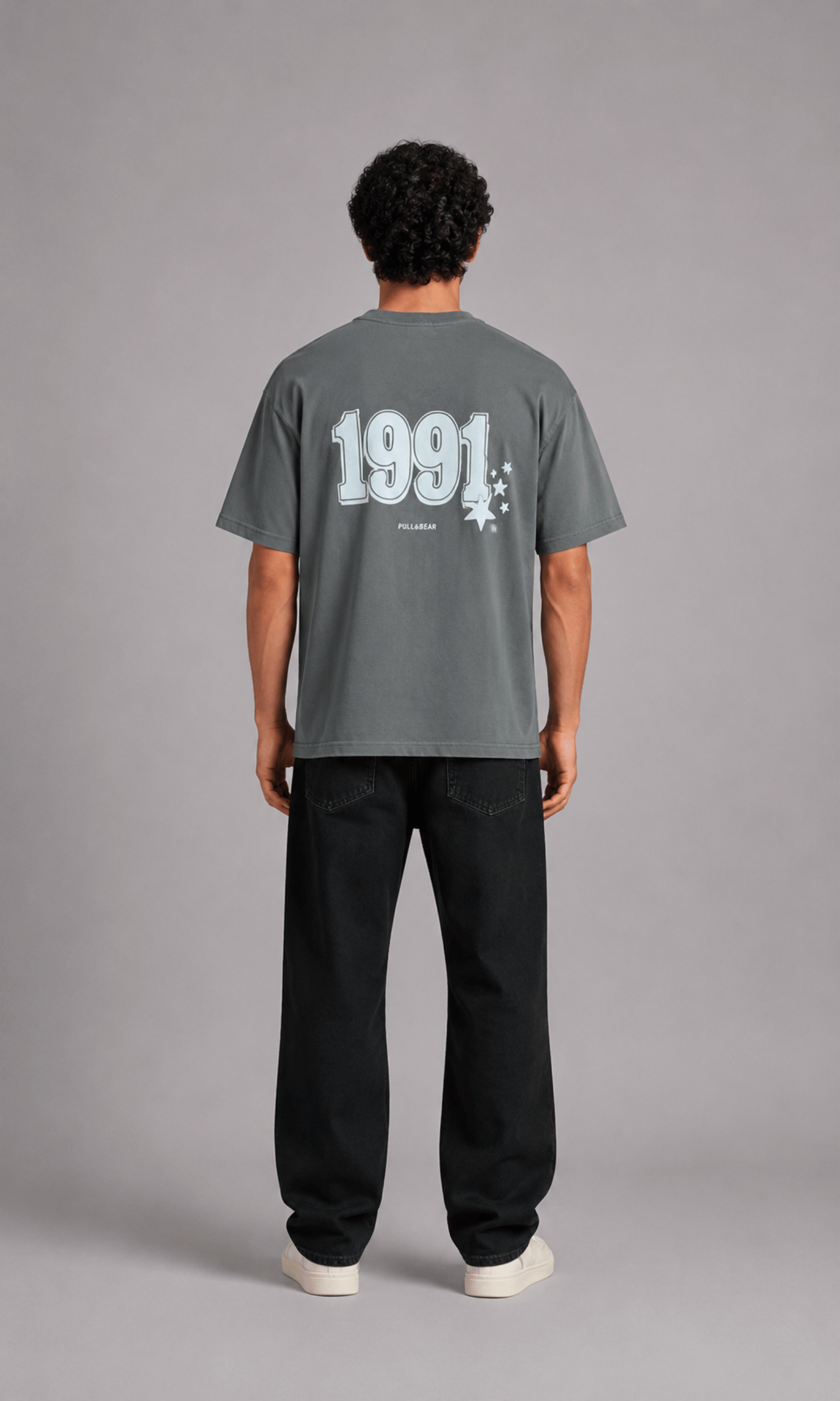 Pull&Bear 1991 T-Shirt back detail close-up